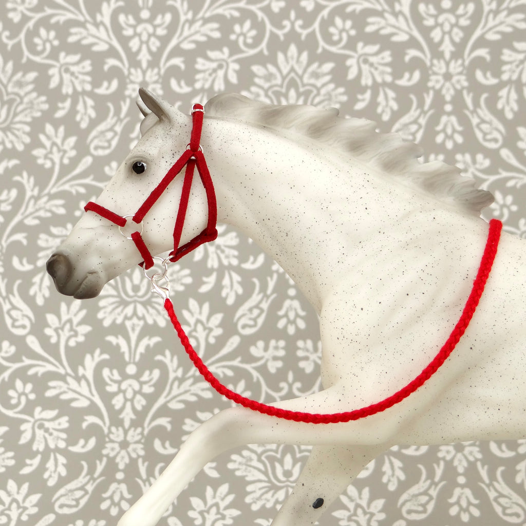 1:9 Red Halter Embroidery Lead