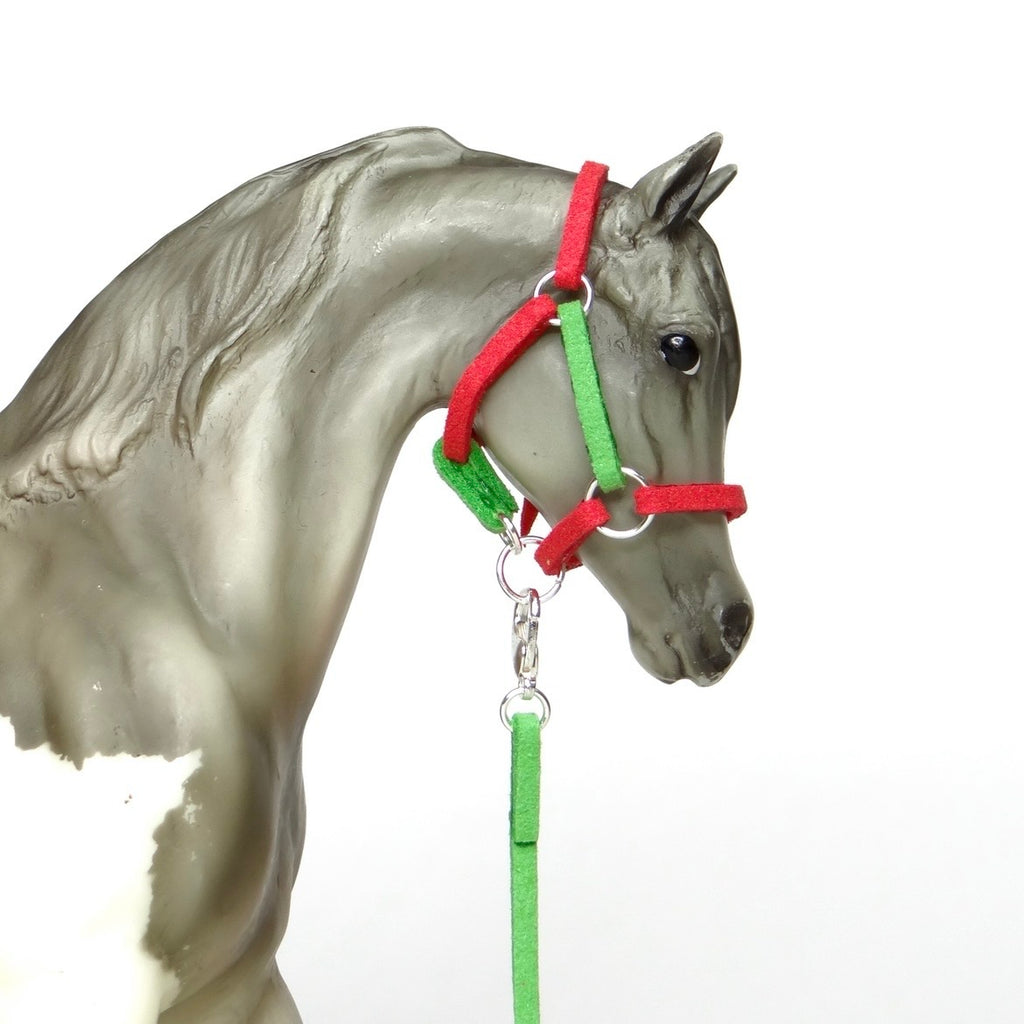 1:12 Two Colour Halter with Faux Lead