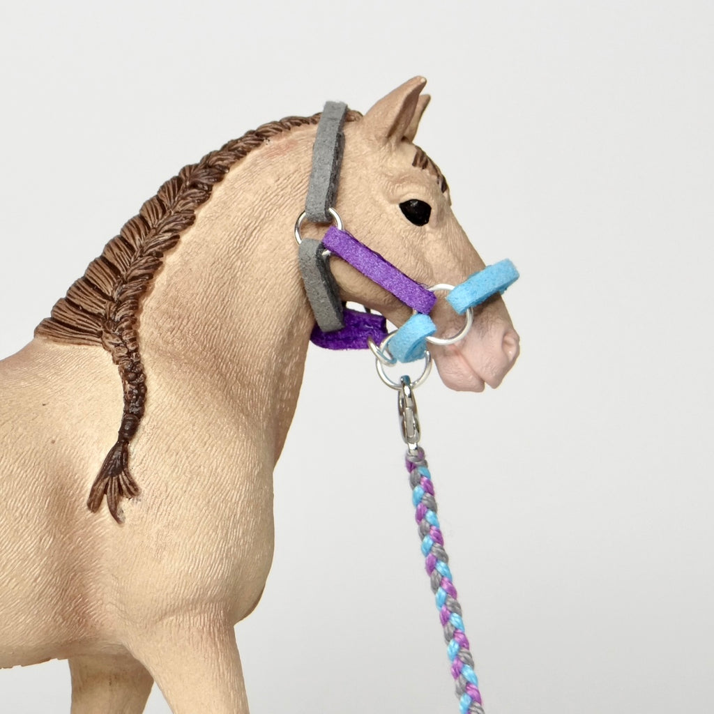 1:24 Three Colour Halter with Braided Lead