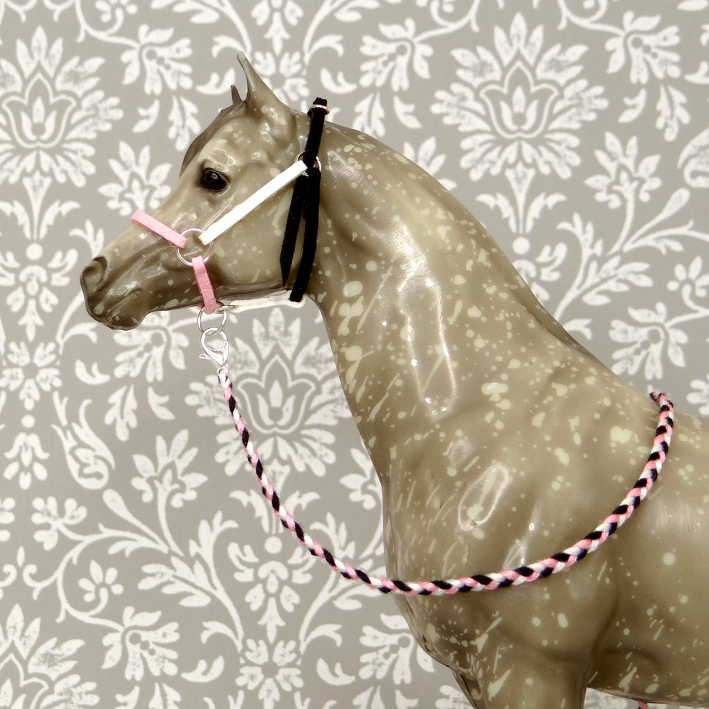 1:9 Three Colour Halter Embroidery Lead