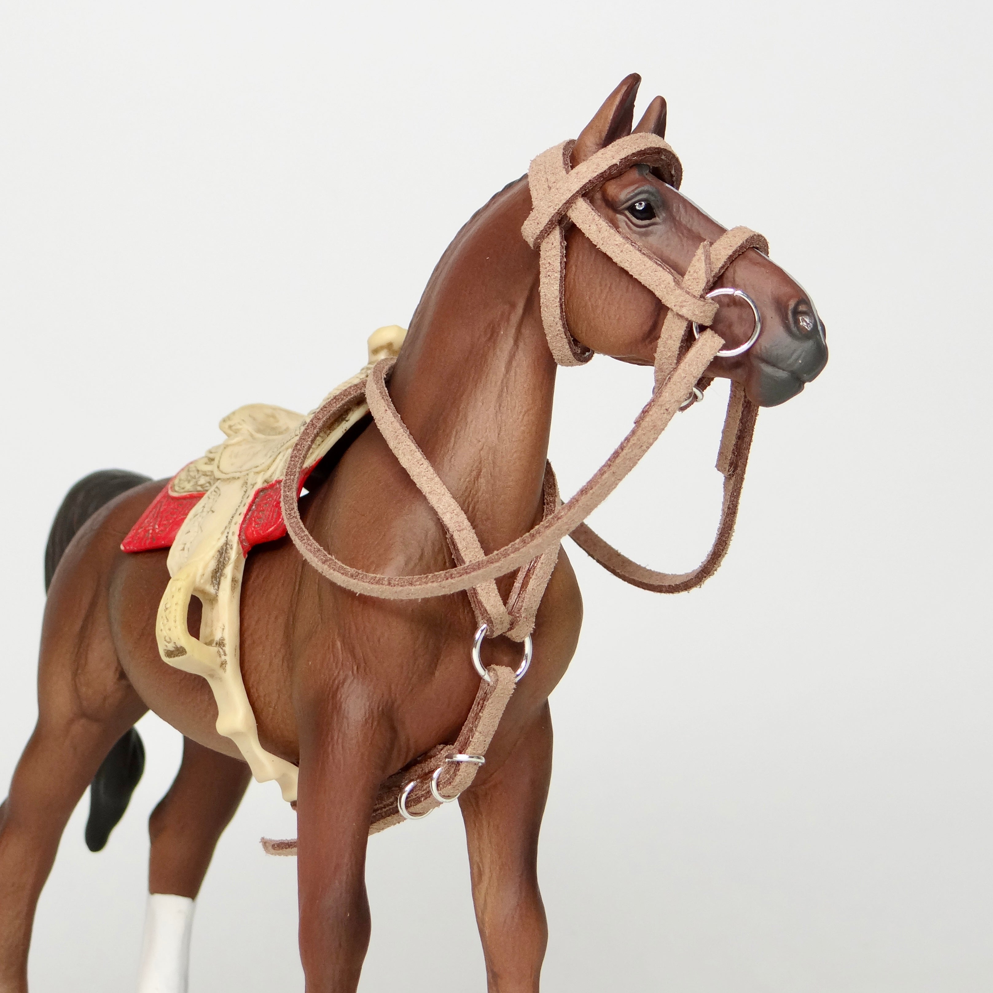 1:24 Simple Breastplate and Bridle