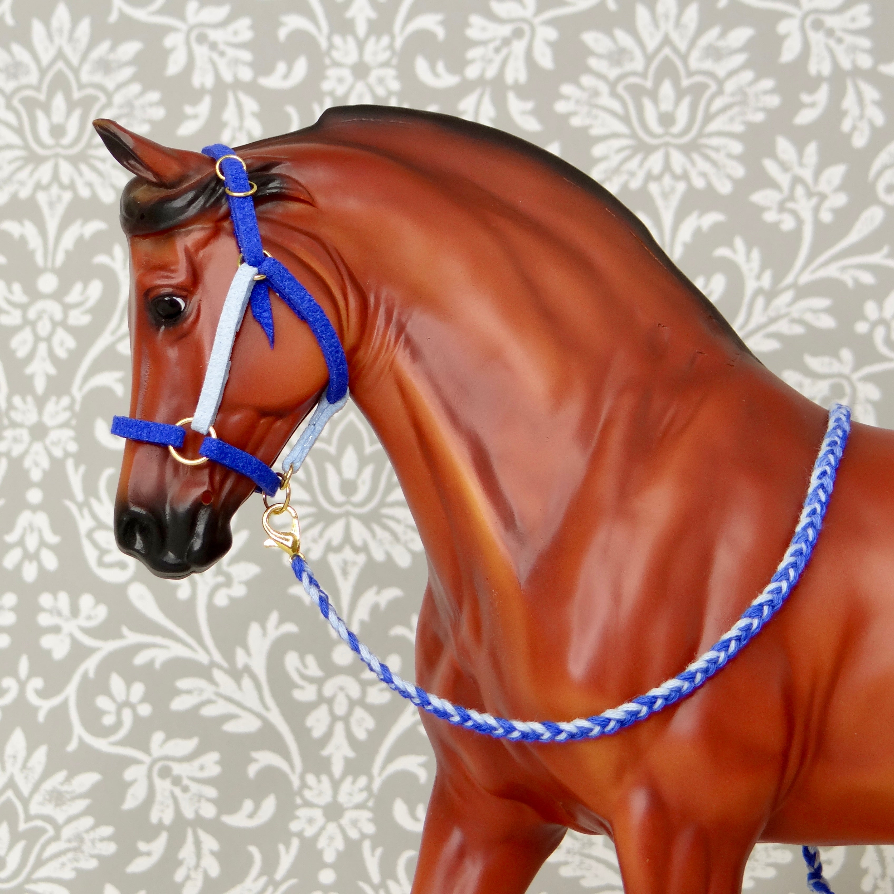 1:9 Dark/Light Blue Halter and Embroidery Lead
