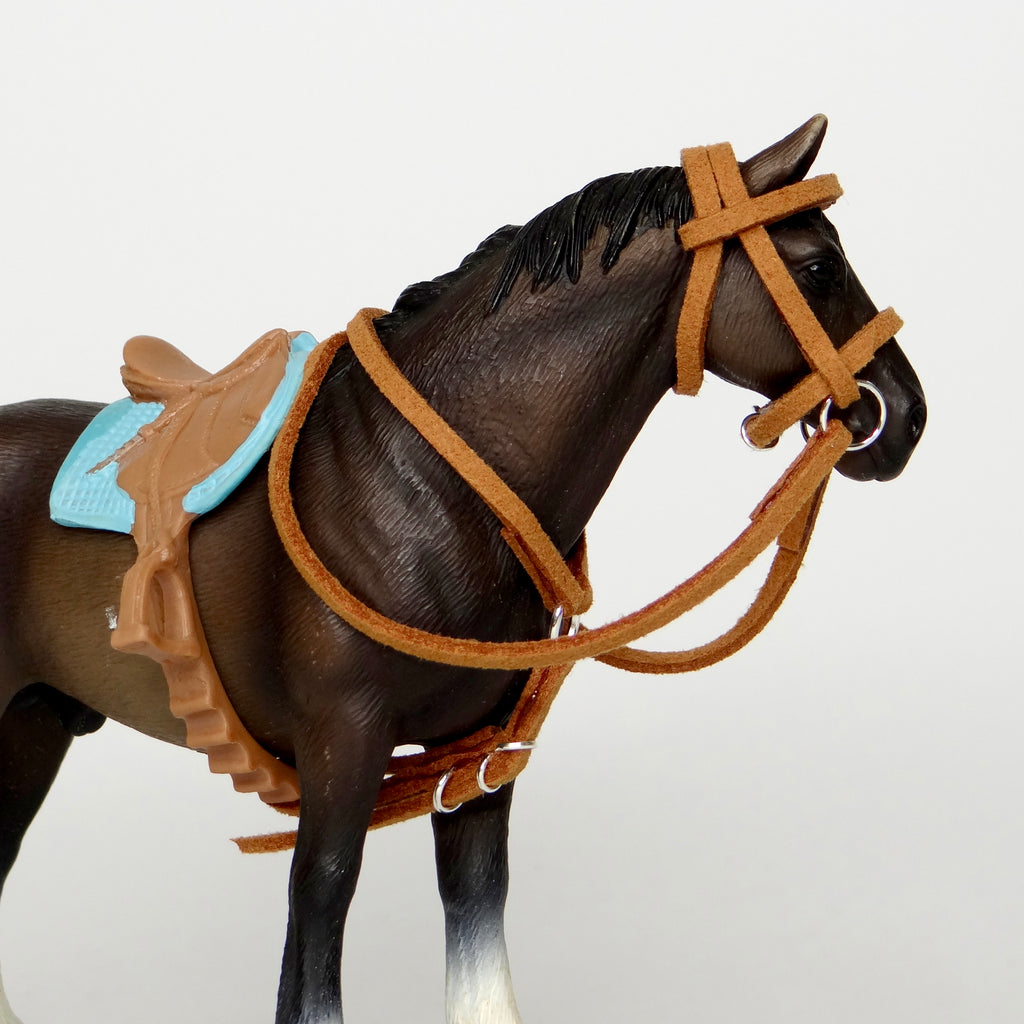 1:24 Buckle Breastplate and Bridle