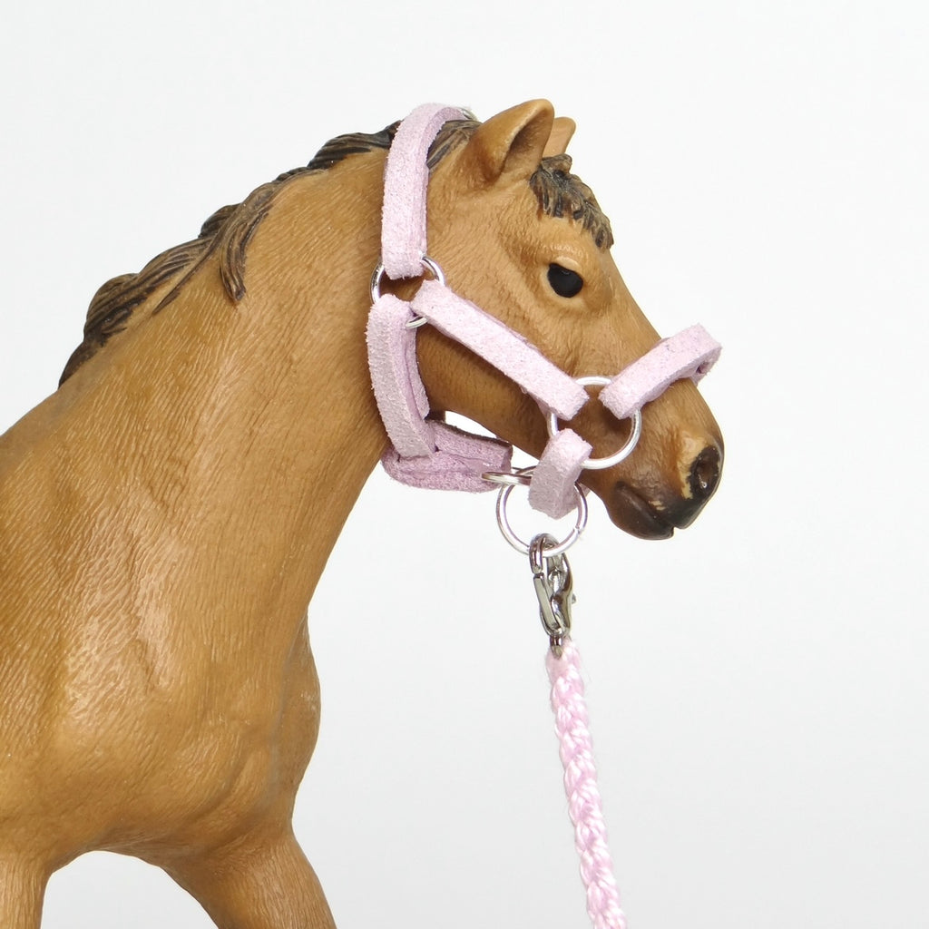 1:24 Lilac Halter Braided Lead