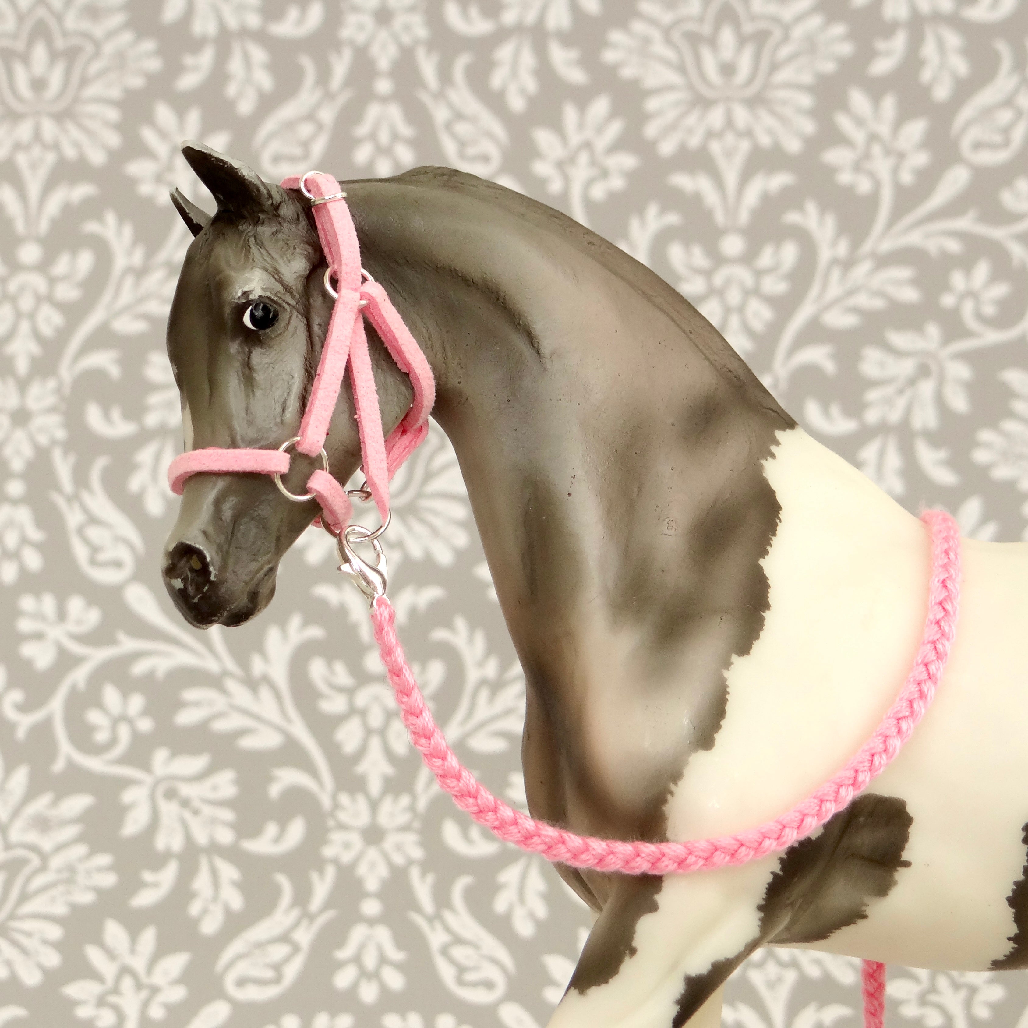 1:12 Light Pink Halter Embroidery Lead