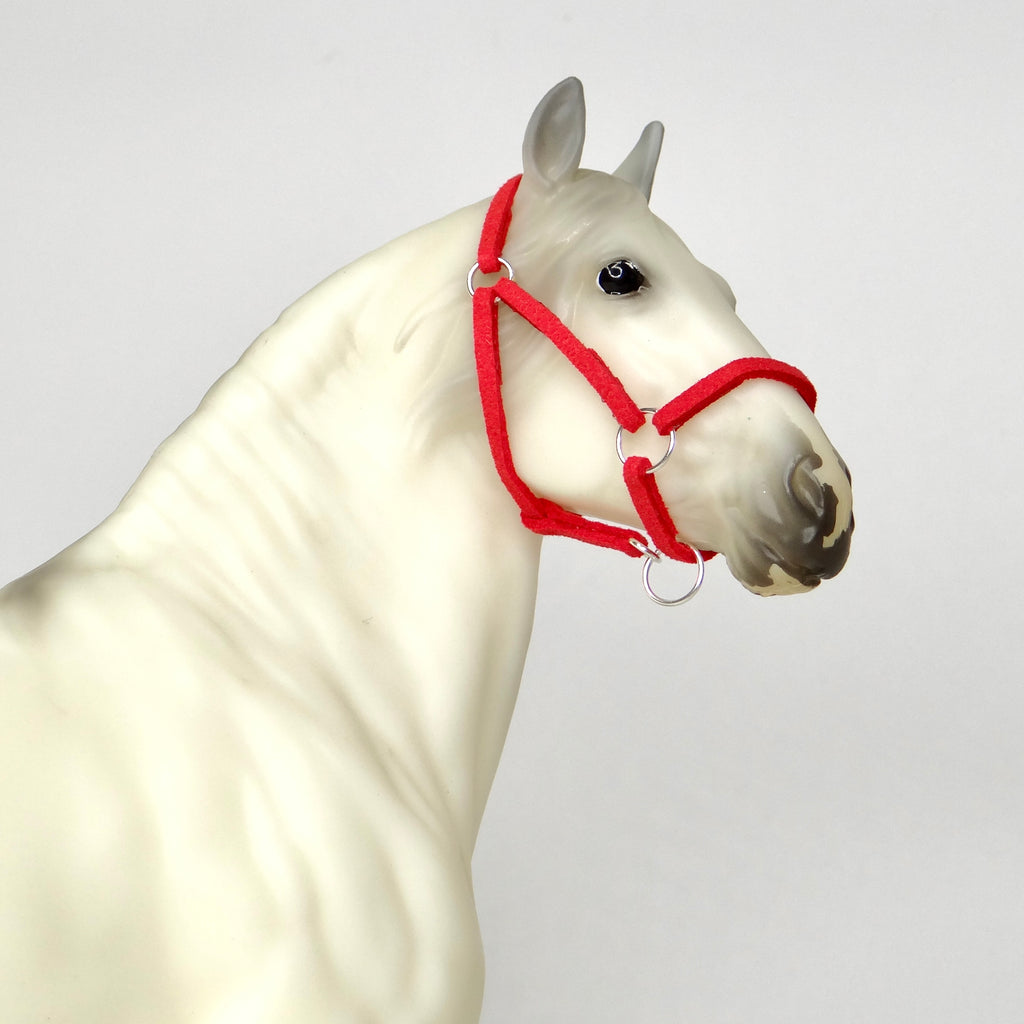 1:9 Halter