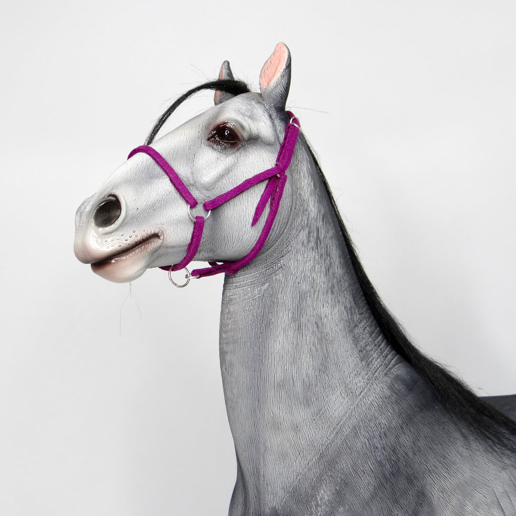 1:6 Halter