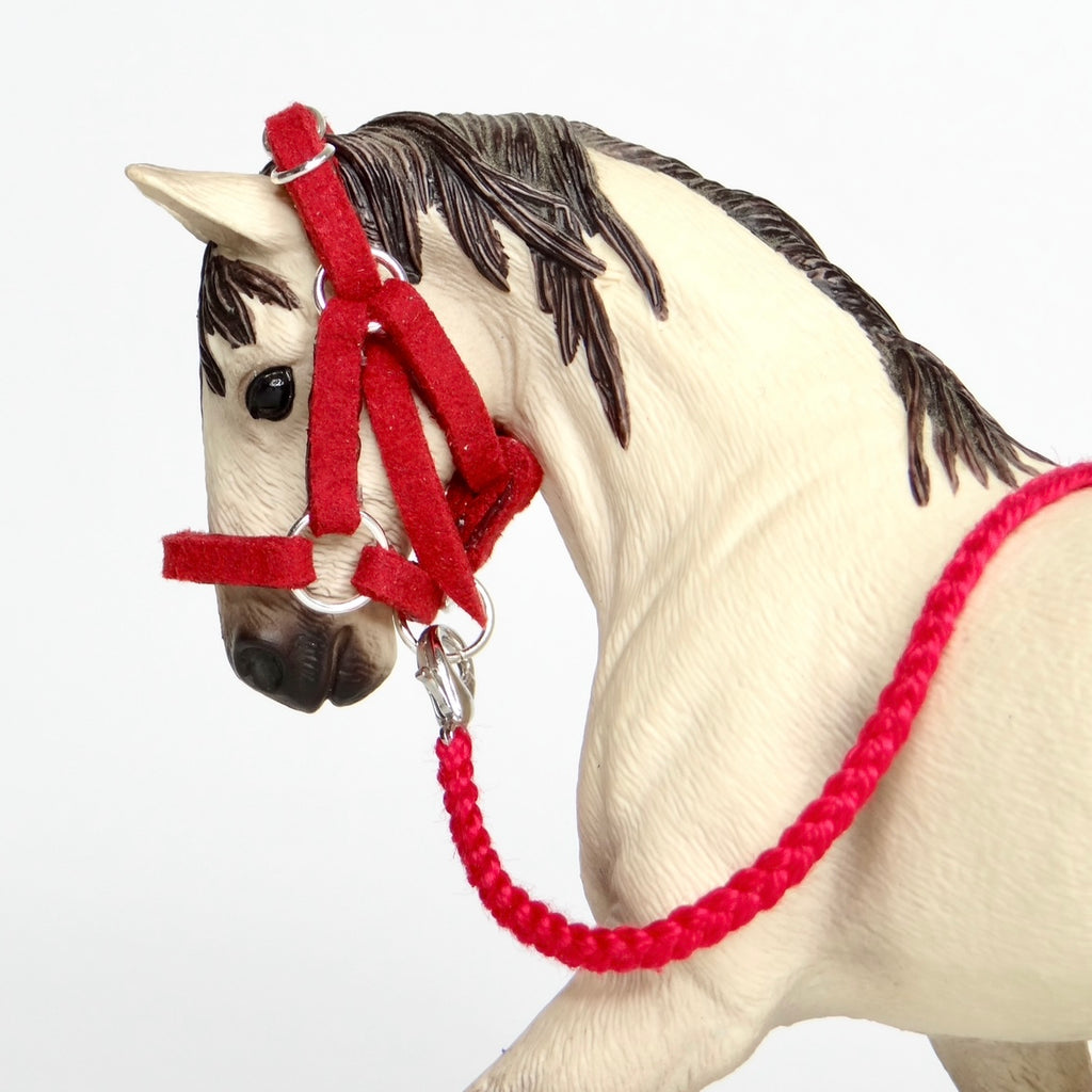 1:24 Red Halter Braided Lead