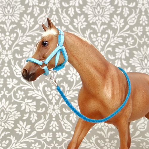 1:12 Turquoise Halter Embroidery Lead