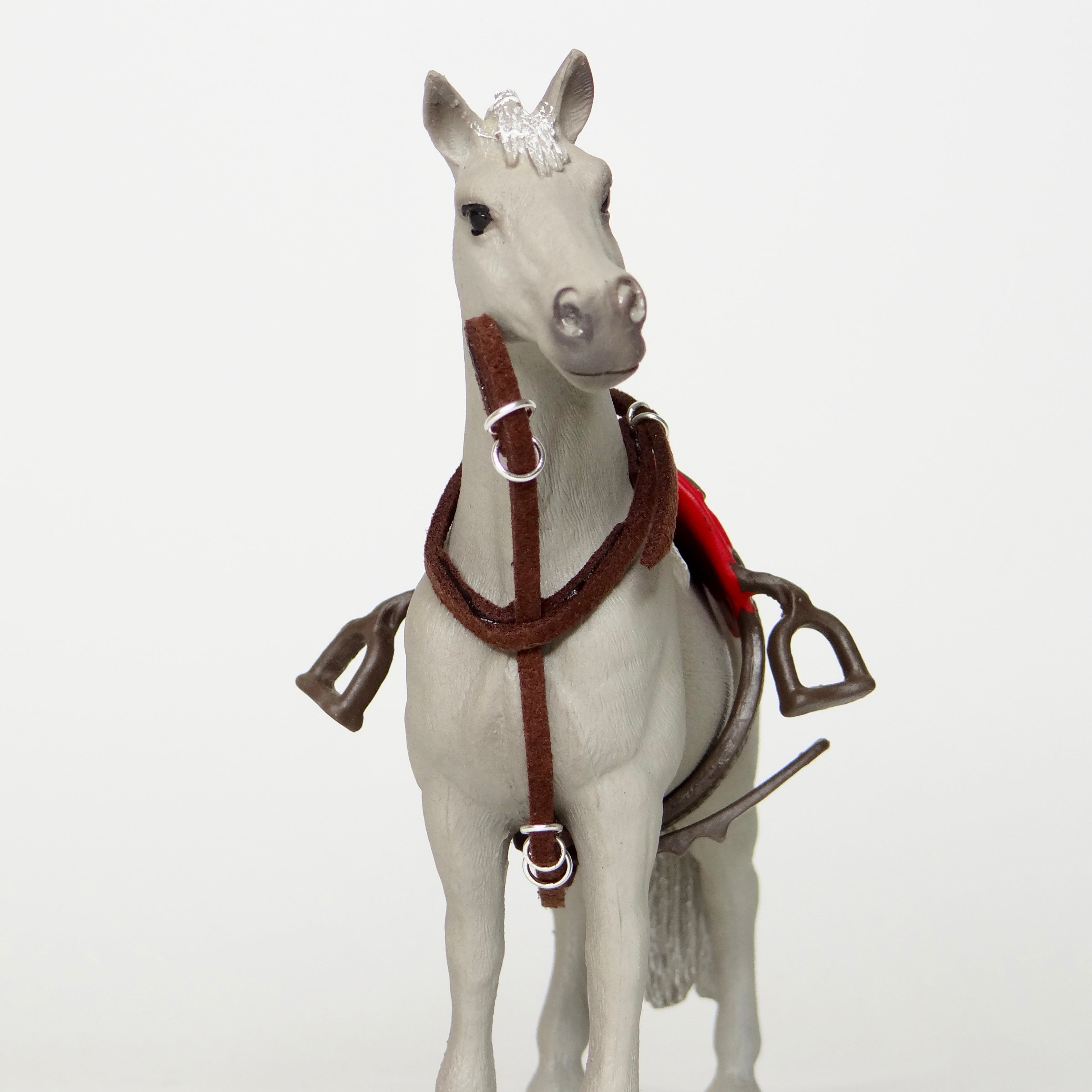 1:24 Standing Martingale
