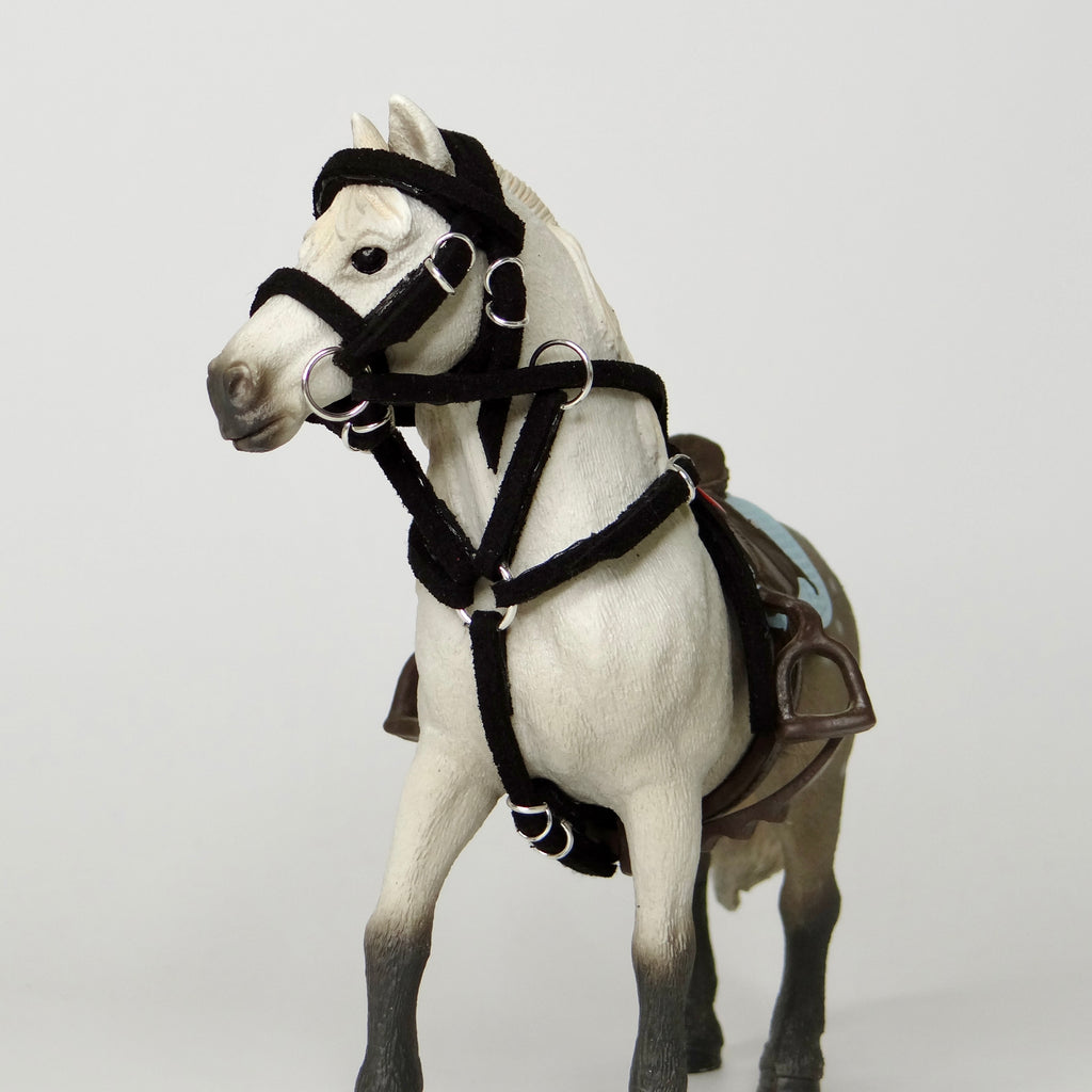 1:24 Running Martingale and Bridle