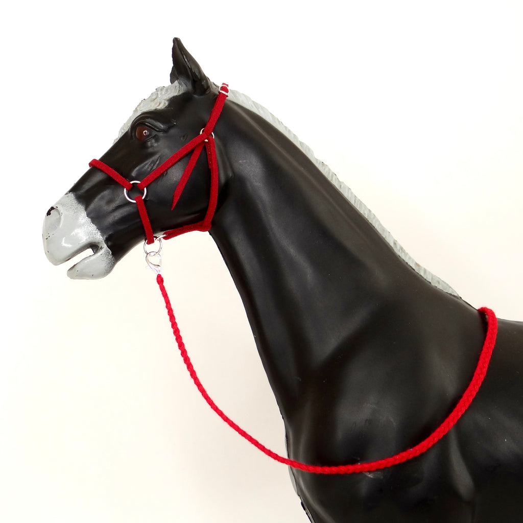 1:6 Red Halter Embroidery Lead