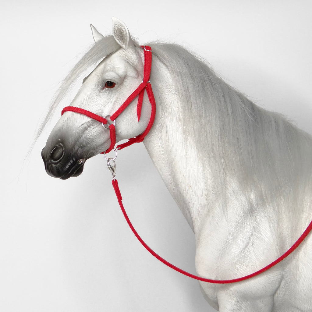 1:6 Halter and Faux Leadrope