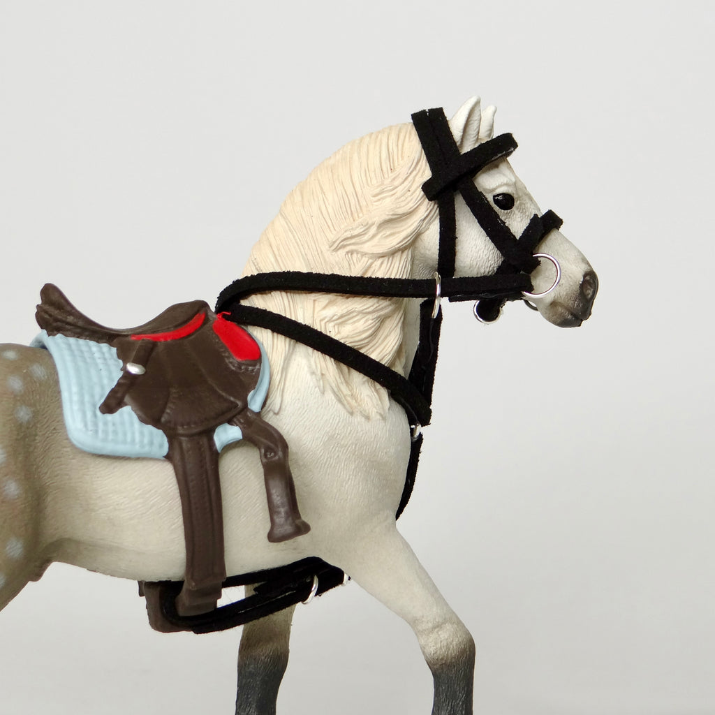 1:24 Running Martingale and Bridle