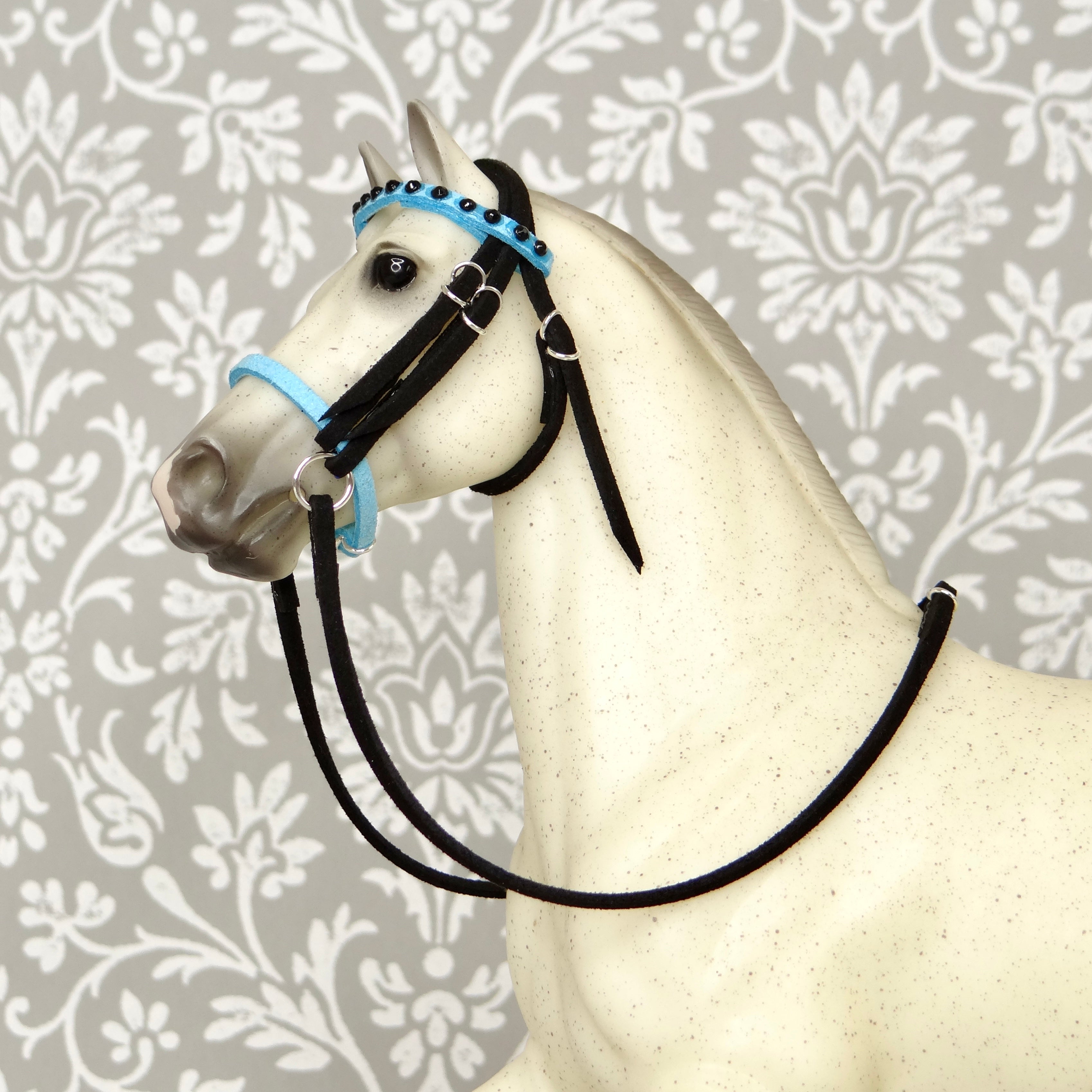1:9 Black Realistic Bridle with Gems